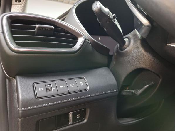 Hyundai Santa Fe IV Рестайлинг с пробегом 2021 года, цена 3 660 000 рублей, 34048 км, внедорожник, Автокод Объявления