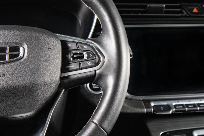 Geely Atlas Pro с пробегом 2024 года, цена 2 199 000 рублей, 61544 км, внедорожник, Автокод Объявления