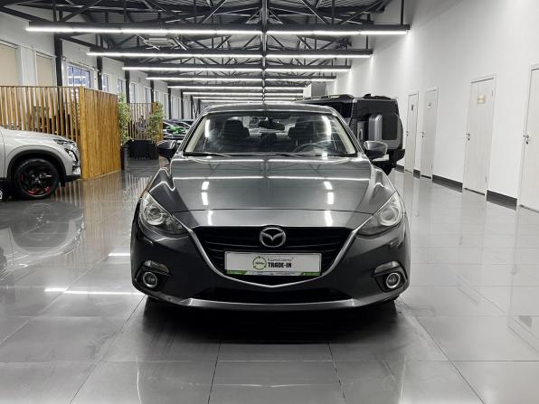 Mazda 3 III (BM) с пробегом 2014 года, цена 975 000 рублей, 232729 км, седан, Автокод Объявления