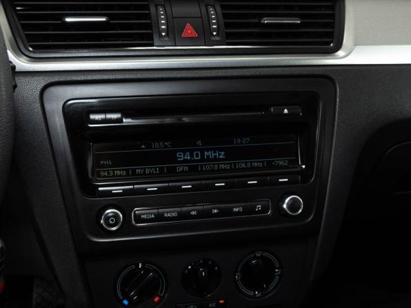 Skoda Rapid I с пробегом 2014 года, цена 833 000 рублей, 153046 км, лифтбек, Автокод Объявления