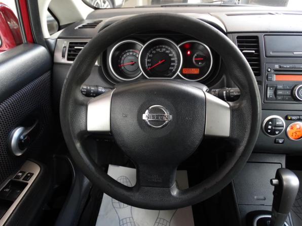 Nissan Tiida I Рестайлинг с пробегом 2012 года, цена 590 000 рублей, 268050 км, хэтчбек, Автокод Объявления
