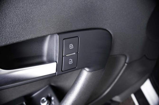 Audi A3 II (8P) Рестайлинг 2 с пробегом 2013 года, цена 1 299 000 рублей, 77000 км, хэтчбек, Автокод Объявления