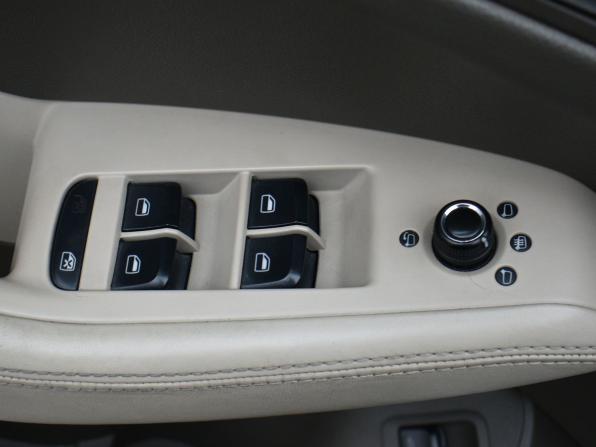 Audi Q5 I (8R) с пробегом 2010 года, цена 1 179 000 рублей, 178900 км, внедорожник, Автокод Объявления