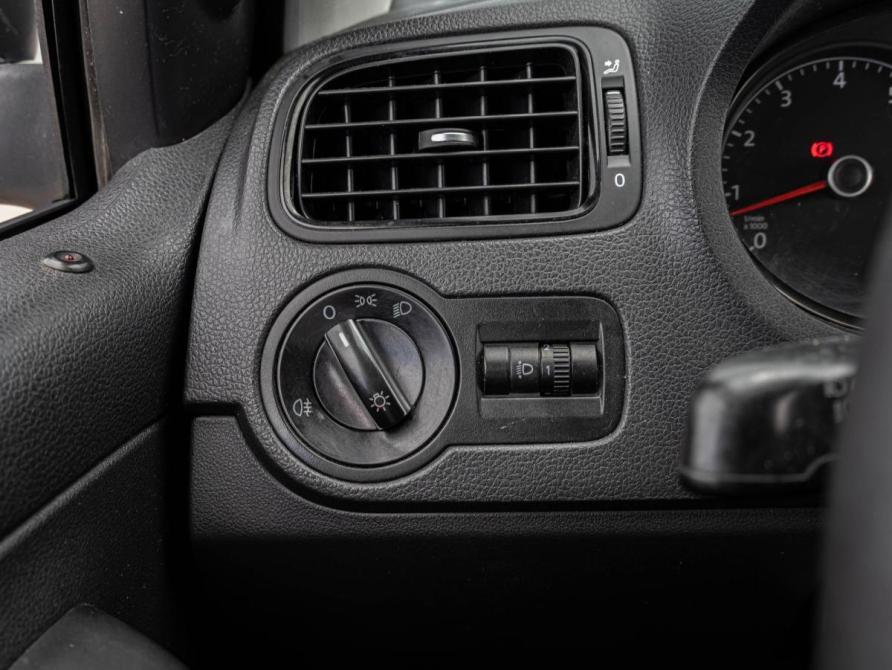Volkswagen Polo V Краснодар  - изображение 14