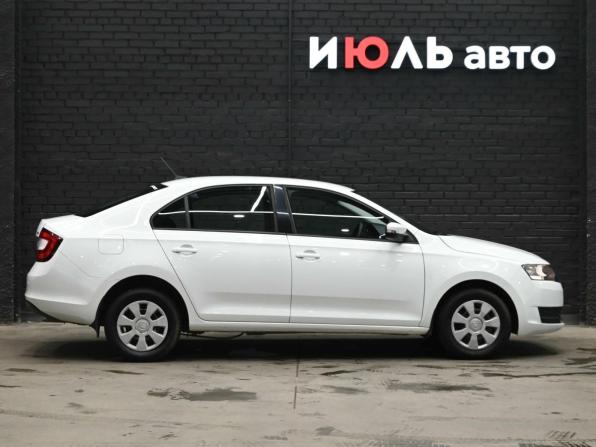Skoda Rapid I Рестайлинг с пробегом 2018 года, цена 920 000 рублей, 101243 км, лифтбек, Автокод Объявления