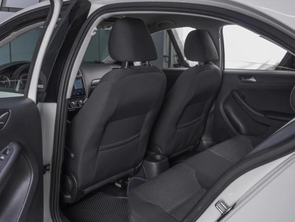Volkswagen Jetta VI с пробегом 2014 года, цена 1 050 000 рублей, 125421 км, седан, Автокод Объявления