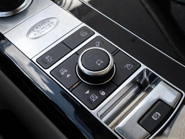 Land Rover Range Rover IV Рестайлинг с пробегом 2019 года, цена 8 350 000 рублей, 52803 км, внедорожник, Автокод Объявления
