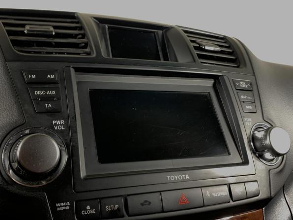 Toyota Highlander II (XU40) Рестайлинг с пробегом 2011 года, цена 1 600 000 рублей, 212378 км, внедорожник, Автокод Объявления