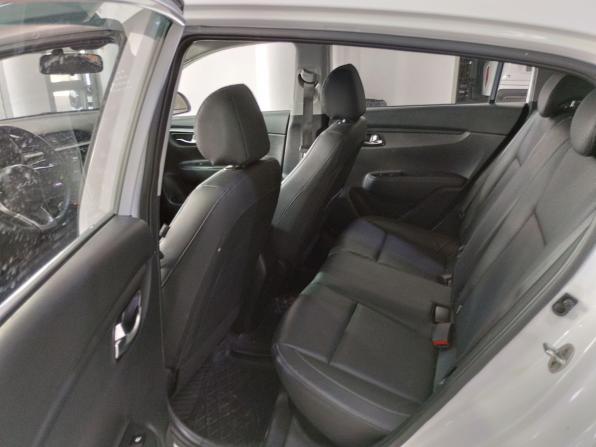 Kia Rio IV Рестайлинг с пробегом 2021 года, цена 1 720 000 рублей, 87438 км, хэтчбек, Автокод Объявления