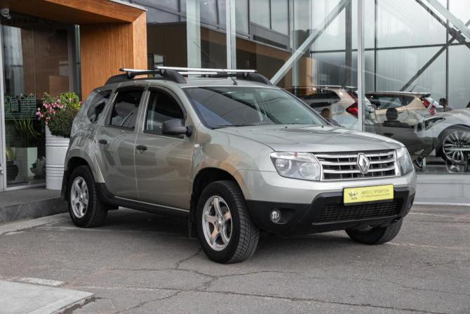 Renault Duster I с пробегом 2014 года, цена 985 000 рублей, 165373 км, внедорожник, Автокод Объявления