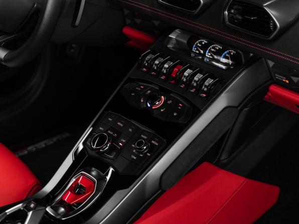 Lamborghini Huracán I с пробегом 2015 года, цена 18 500 000 рублей, 14117 км, купе, Автокод Объявления