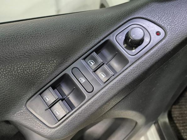 Volkswagen Tiguan I Рестайлинг с пробегом 2013 года, цена 1 100 000 рублей, 158000 км, внедорожник, Автокод Объявления