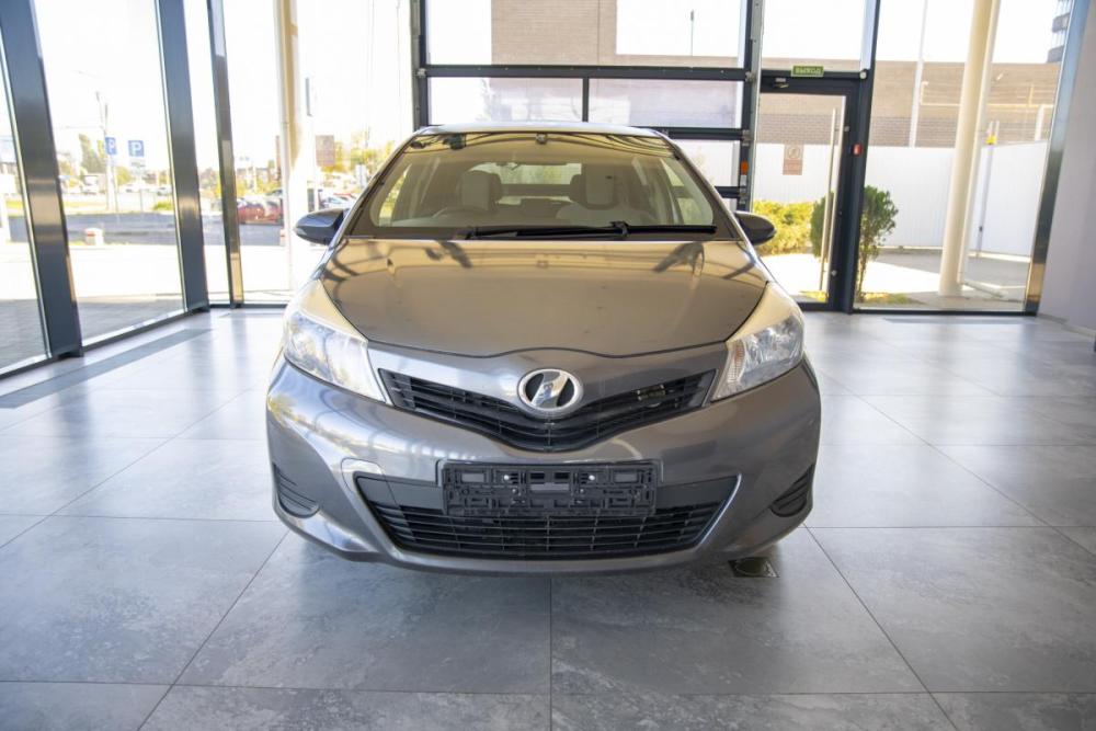 Toyota Vitz III (XP130) Ростов-на-Дону  - изображение 2