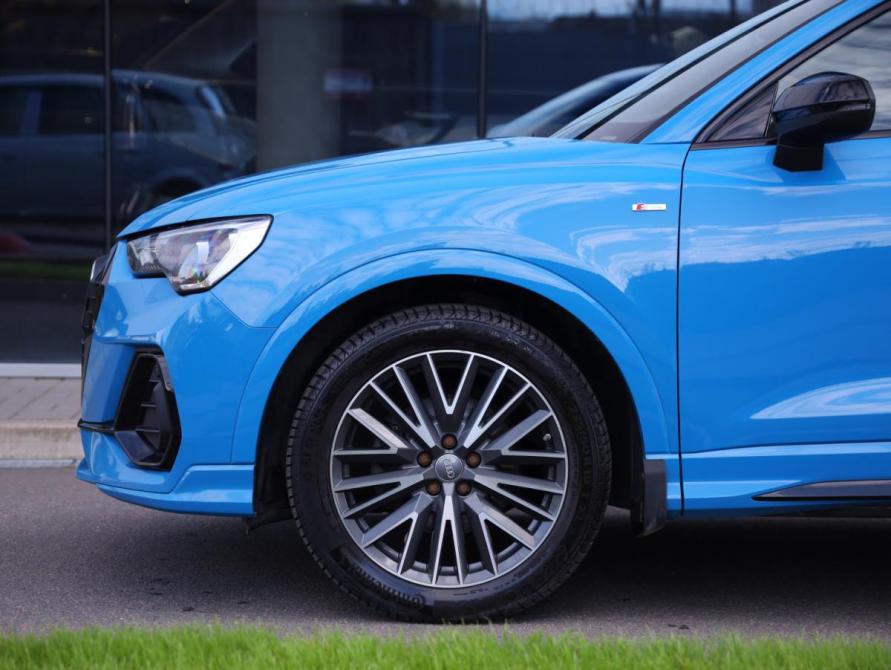 Audi Q3 II (F3) Санкт-Петербург  - изображение 11