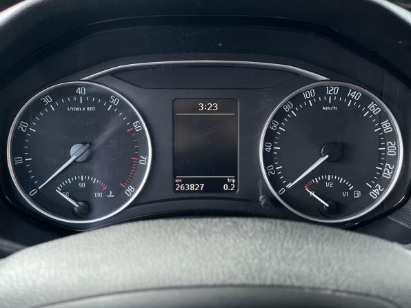 Skoda Octavia II (A5) Рестайлинг с пробегом 2012 года, цена 798 000 рублей, 263827 км, лифтбек, Автокод Объявления