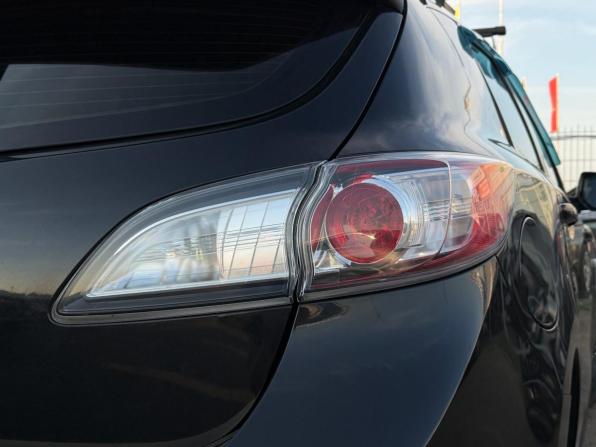 Mazda 3 II (BL) Рестайлинг с пробегом 2012 года, цена 1 230 000 рублей, 62900 км, хэтчбек, Автокод Объявления