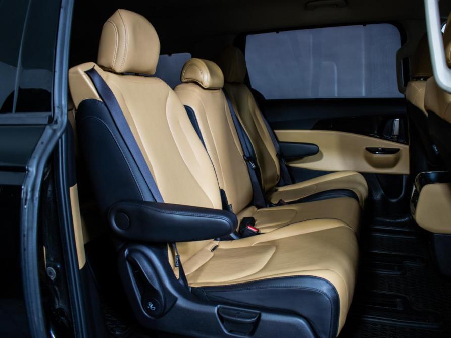 Kia Carnival IV Москва  - изображение 11