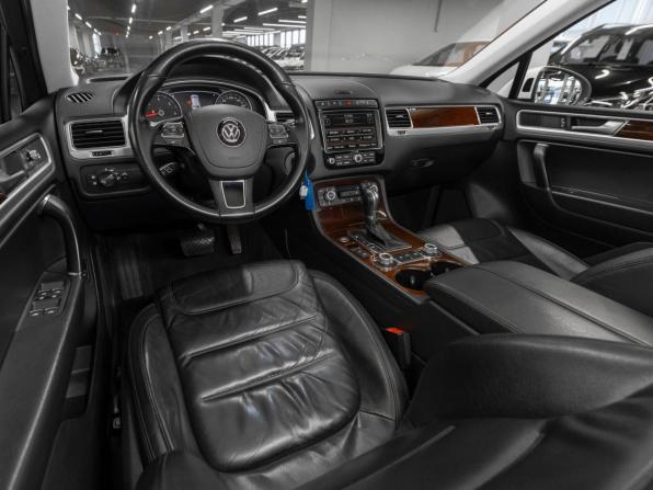 Volkswagen Touareg II Рестайлинг с пробегом 2015 года, цена 2 900 000 рублей, 154233 км, внедорожник, Автокод Объявления