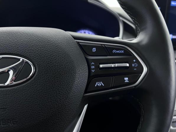 Hyundai Santa Fe IV Рестайлинг с пробегом 2021 года, цена 3 930 000 рублей, 10250 км, внедорожник, Автокод Объявления