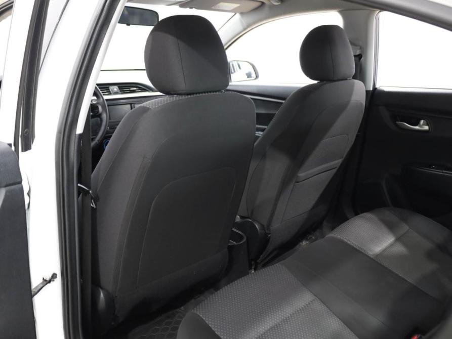 Kia Rio IV Рестайлинг Ростов-на-Дону  - изображение 11