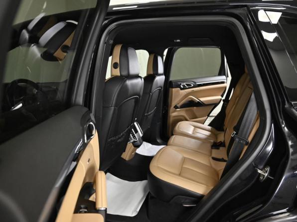 Porsche Cayenne II Рестайлинг (958) с пробегом 2015 года, цена 3 149 000 рублей, 135000 км, внедорожник, Автокод Объявления