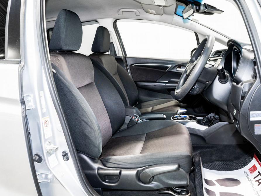Honda Fit III Чита  - изображение 6
