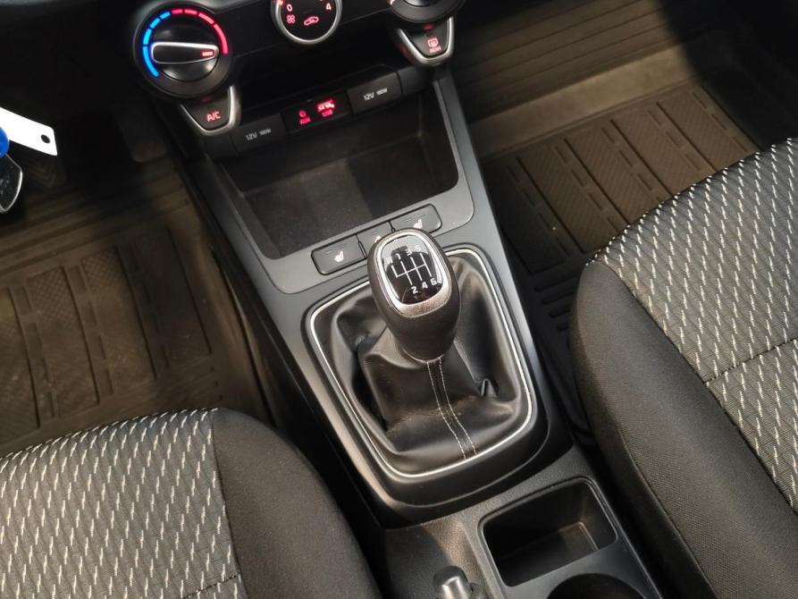 Kia Rio IV Санкт-Петербург  - изображение 12