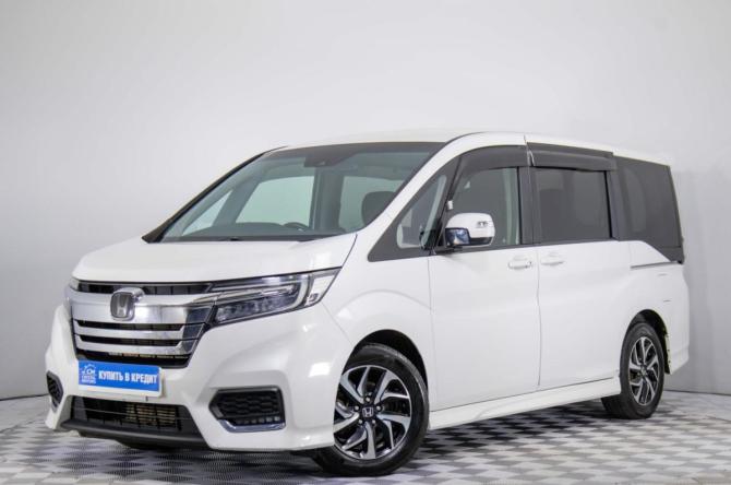 Honda Stepwgn V с пробегом 2017 года, цена 2 149 000 рублей, 146000 км, минивэн, Автокод Объявления