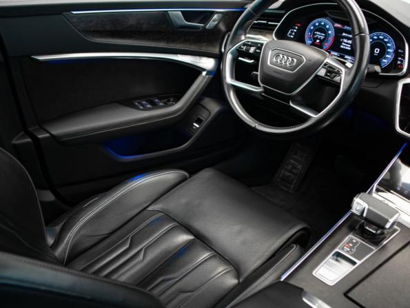 Audi A7 II (4K) с пробегом 2018 года, цена 3 997 000 рублей, 120180 км, лифтбек, Автокод Объявления