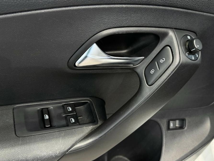 Volkswagen Polo V Рестайлинг Волжский  - изображение 11