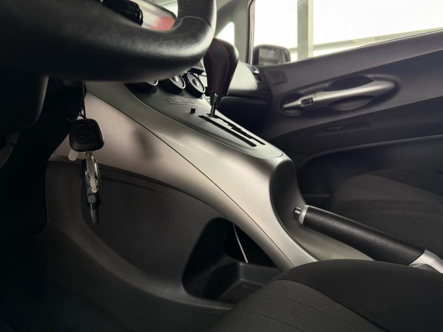 Toyota Auris I Рестайлинг Березовский  - изображение 16