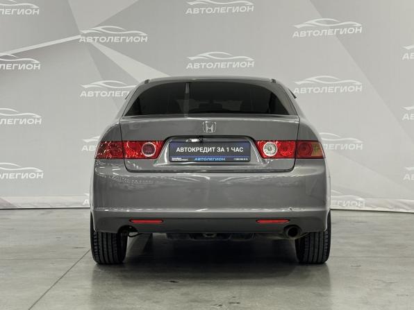 Honda Accord VII Рестайлинг с пробегом 2007 года, цена 815 000 рублей, 273000 км, седан, Автокод Объявления