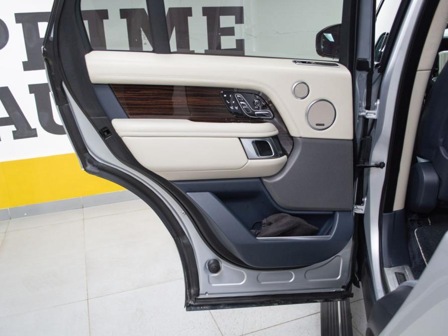 Land Rover Range Rover IV Рестайлинг Новосибирск  - изображение 17