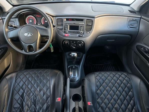Kia Rio II Рестайлинг с пробегом 2011 года, цена 550 000 рублей, 180508 км, хэтчбек, Автокод Объявления