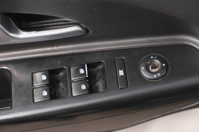 Kia Ceed I с пробегом 2009 года, цена 899 000 рублей, 270000 км, хэтчбек, Автокод Объявления