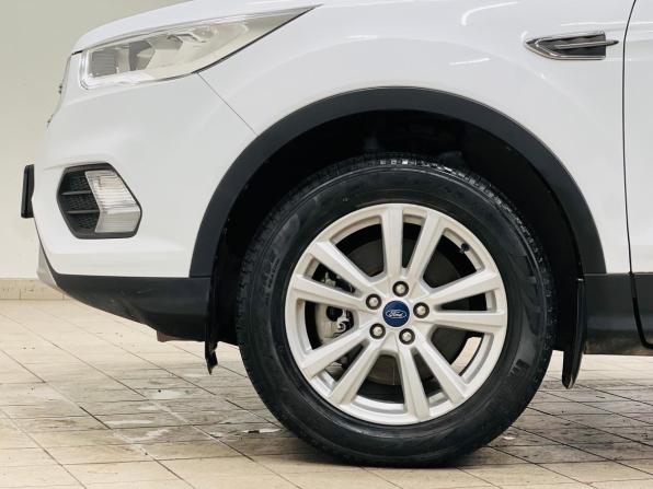 Ford Kuga II Рестайлинг с пробегом 2019 года, цена 1 980 000 рублей, 45000 км, внедорожник, Автокод Объявления