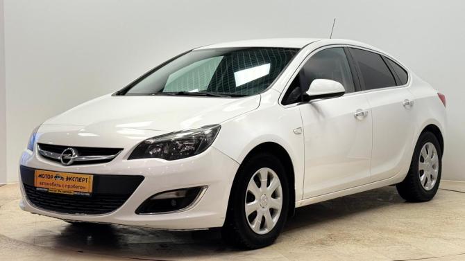 Opel Astra J Рестайлинг с пробегом 2013 года, цена 610 000 рублей, 174227 км, седан, Автокод Объявления