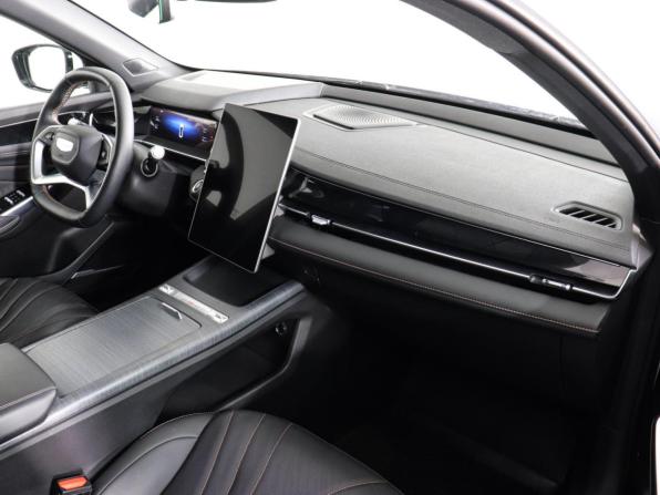 Geely Preface I с пробегом 2024 года, цена 2 669 000 рублей, 23327 км, седан, Автокод Объявления