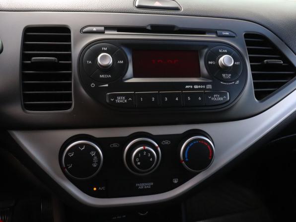 Kia Picanto II с пробегом 2014 года, цена 949 000 рублей, 75000 км, хэтчбек, Автокод Объявления