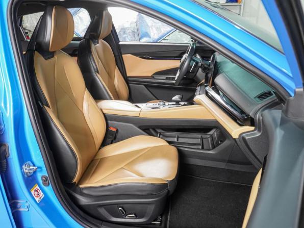 Changan UNI-V I с пробегом 2022 года, цена 2 069 000 рублей, 58633 км, лифтбек, Автокод Объявления