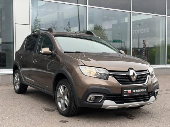 Renault Sandero II Рестайлинг с пробегом 2021 года, цена 1 395 000 рублей, 50146 км, хэтчбек, Автокод Объявления