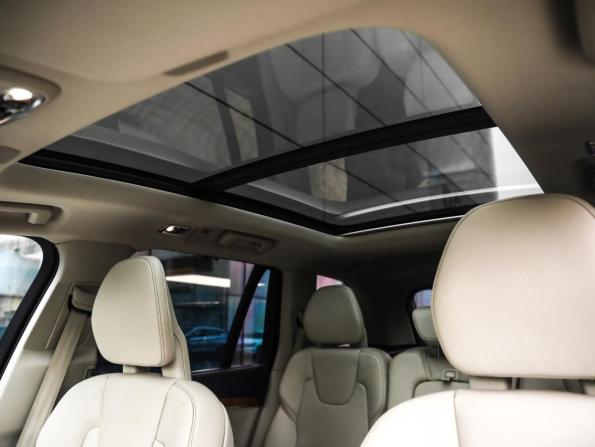 Volvo XC90 II Рестайлинг 1 с пробегом 2021 года, цена 4 287 321 рубль, 178120 км, внедорожник, Автокод Объявления