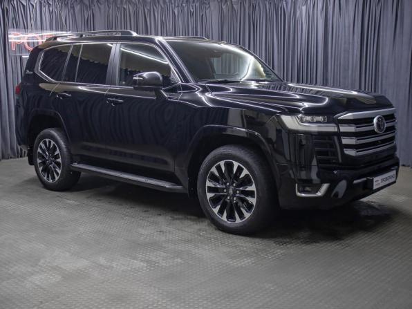 Toyota Land Cruiser 300 Series с пробегом 2022 года, цена 9 200 000 рублей, 124378 км, внедорожник, Автокод Объявления