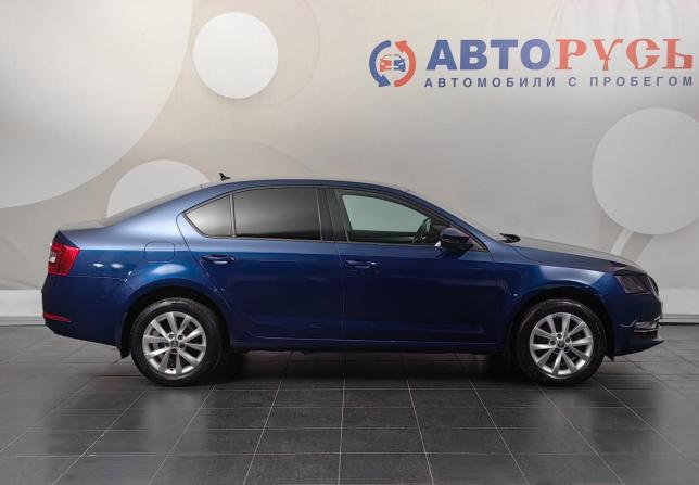 Skoda Octavia III (A7) Рестайлинг с пробегом 2017 года, цена 1 848 000 рублей, 61400 км, лифтбек, Автокод Объявления