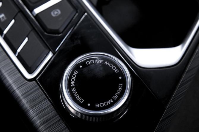 Geely Tugella I с пробегом 2023 года, цена 2 425 000 рублей, 12346 км, внедорожник, Автокод Объявления