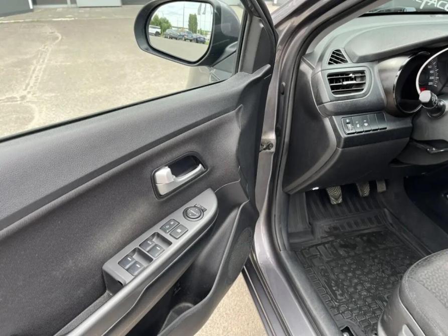 Kia Rio III Рестайлинг Воронеж  - изображение 9