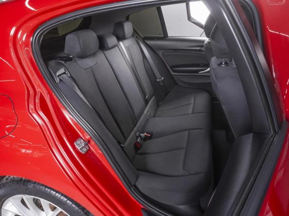 BMW 1 серии II (F20/F21) с пробегом 2012 года, цена 1 090 000 рублей, 181090 км, хэтчбек, Автокод Объявления