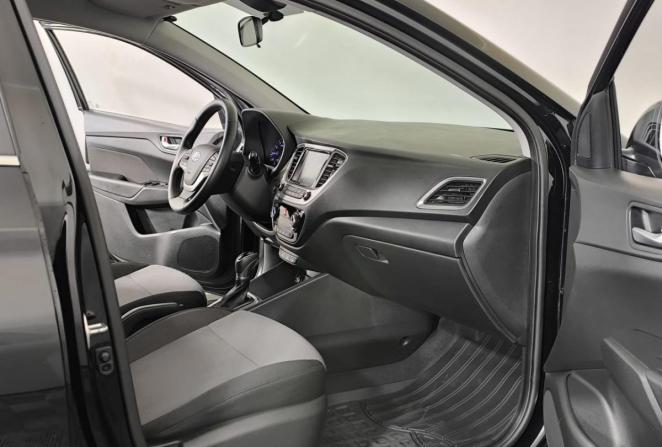 Hyundai Solaris I Рестайлинг с пробегом 2017 года, цена 1 349 000 рублей, 109222 км, седан, Автокод Объявления
