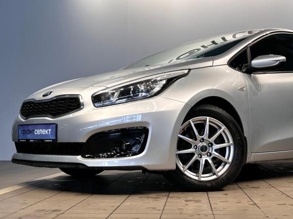 Kia Ceed II Рестайлинг с пробегом 2017 года, цена 1 405 000 рублей, 119126 км, хэтчбек, Автокод Объявления