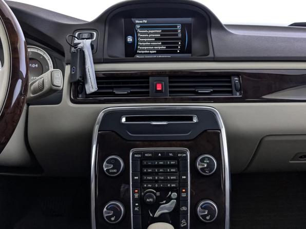 Volvo XC70 II с пробегом 2011 года, цена 1 900 000 рублей, 232618 км, универсал, Автокод Объявления